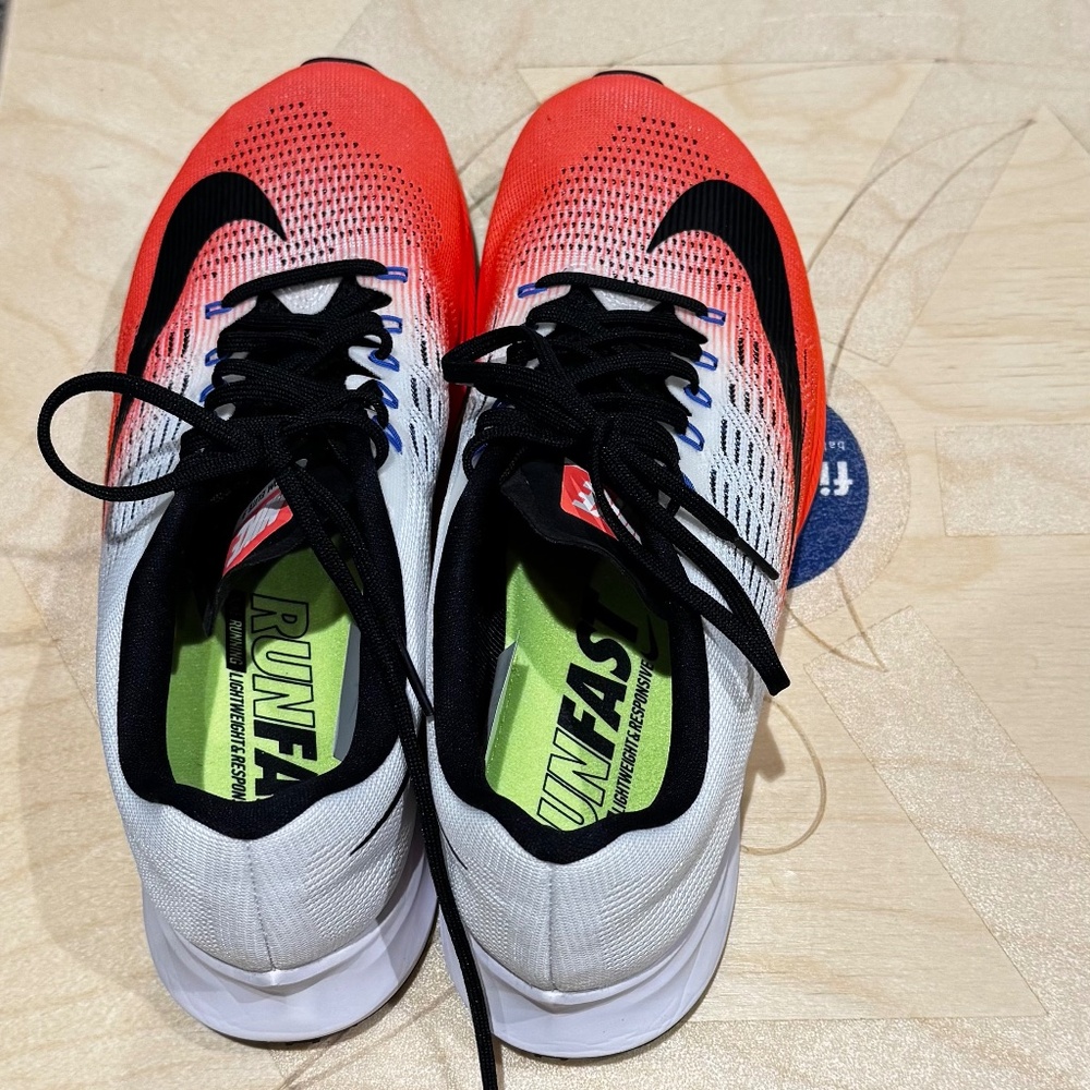 Nike runners- never worn